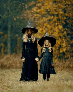 Witch Mom & Daughter Halloween Art Print - 8"x10" Artwork