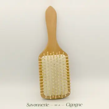 Brosse à cheveux large