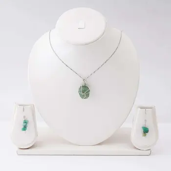 Handmade Set of Jade in its Natural form in Silver 925