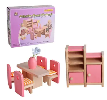 WOODEN FURNITURE/DINING ROOM 8 PIECES
