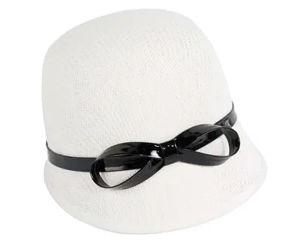 White ladies fashion cloche hat by Max Alexander