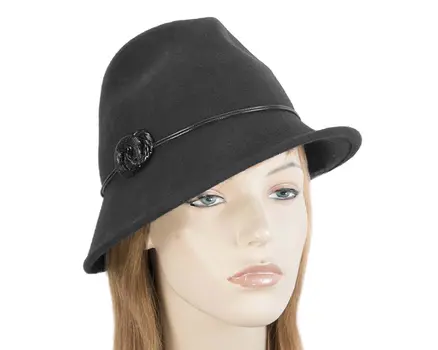 Black ladies fashion felt trilby hat by Max Alexander