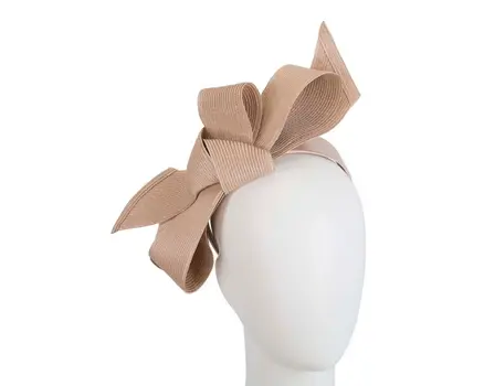 Large nude bow racing fascinator by Max Alexander