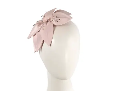Pale Pink Fascinator comb for Mother of the Bride special occasions
