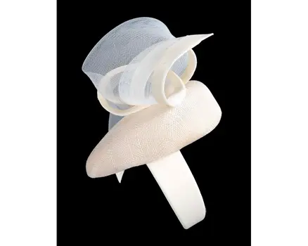Cream pillbox fascinator by Fillies Collection