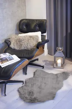 2' X 3' Gray Faux Sheepskin Area Rug