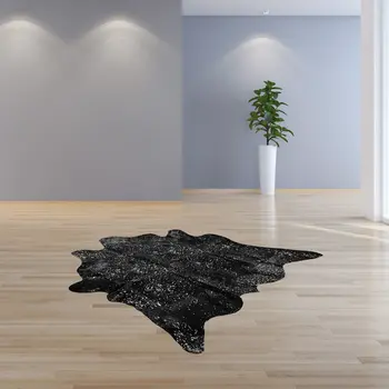 6' X 7' Black And Gold Cowhide Cowhide Print Area Rug