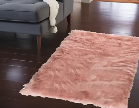 2' X 3' Dusty Rose Shag Area Rug