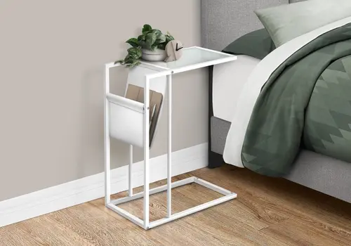 White Modern Metal And Glass Tv Table
