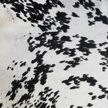 6' X 7' Black And White Cowhide Handmade Area Rug