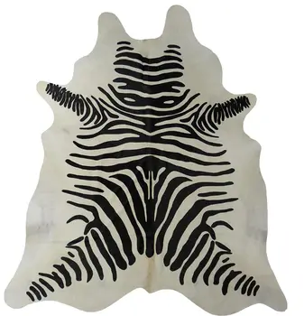 6' X 7' Black And White Cowhide Handmade Area Rug