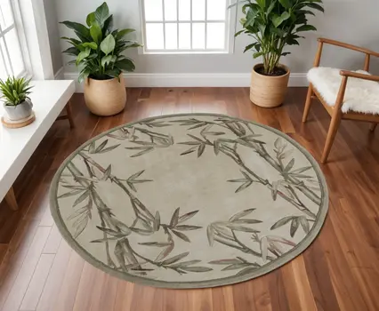 7' Round Wool Ivory  Area Rug