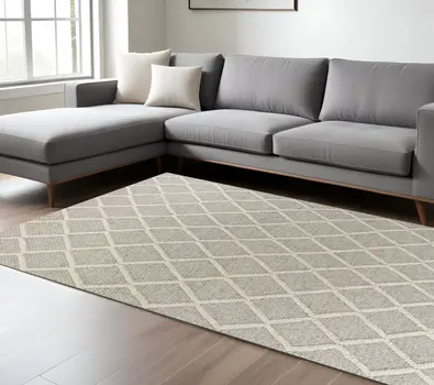 7' X 9'  Wool Grey Area Rug