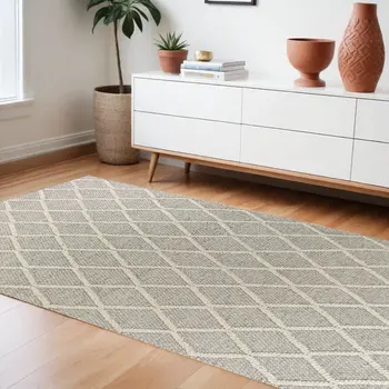 9' X 13' Grey Hand Woven Diamond Pattern Indoor Area Rug