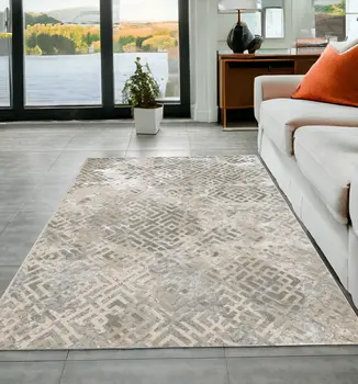 5' X 8' Sand And Silver Geometric Area Rug