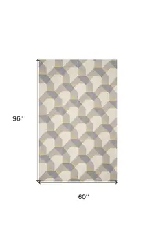 5' X 8'  Wool Ivory Or Grey Area Rug