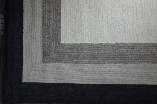 2' X 3' Charcoal Hand Hooked Area Rug