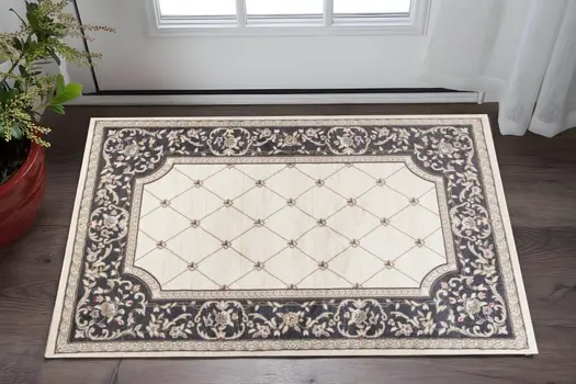 3' X 5' Gray and Ivory Trellis Area Rug
