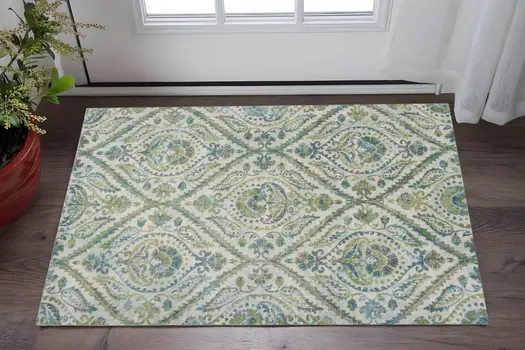 3' X 5' Green And Ivory Ogee Area Rug