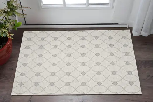 3' X 5' Ivory And Gray Wool Ogee Hand Tufted Area Rug