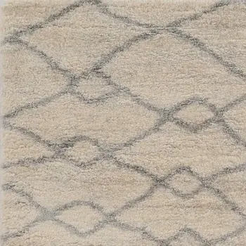 4' X 6' Ivory And Gray Chain Distressed Area Rug