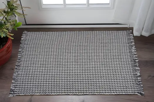 3' X 5' Gray Wool Houndstooth Hand Woven Area Rug
