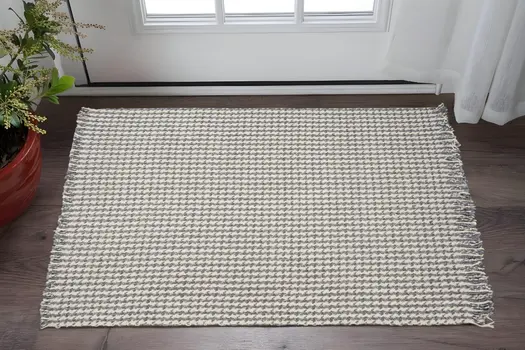 3' X 5' Gray and Ivory Wool Houndstooth Hand Woven Area Rug