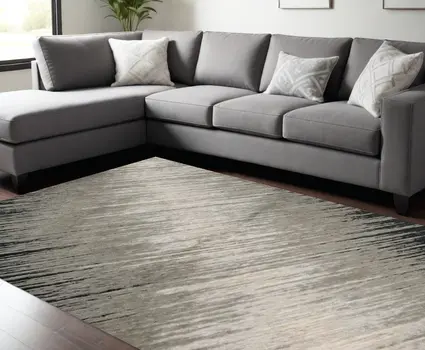 7' X 10' Silver And Gray Ombre Area Rug