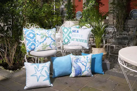 18" Blue And White Fabric Throw Pillow Cover