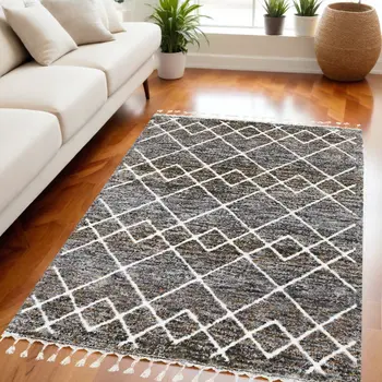 5' X 8' Gray and Ivory Geometric Area Rug