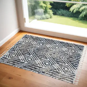 3' X 5' Gray And Ivory Geometric Area Rug