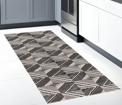 8' Gray Geometric Runner Rug