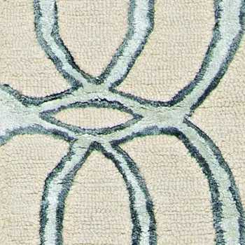 8' Silver And Ivory Trellis Hand Tufted Runner Rug