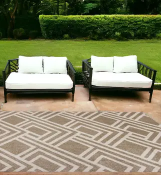 7' X 10' Beige and Ivory Geometric Indoor Outdoor Area Rug