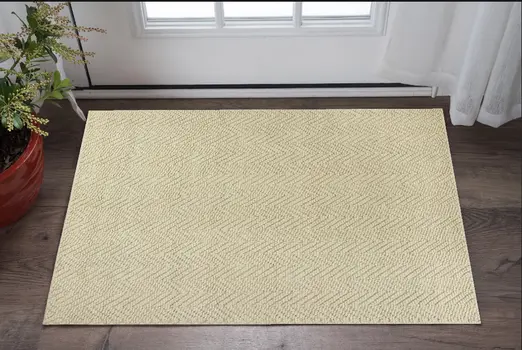 2' X 4' Ivory Chevron Hand Woven Area Rug