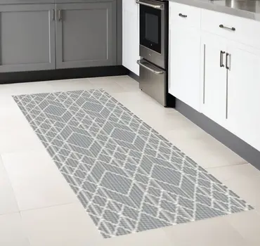 8' Gray Geometric Runner Rug