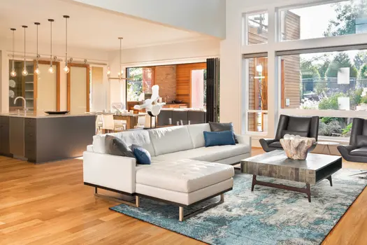 7' X 9' Ivory And Teal Abstract Area Rug