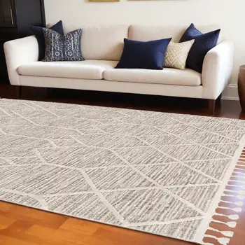 8' X 11' Ivory And Gray Geometric Area Rug With Fringe