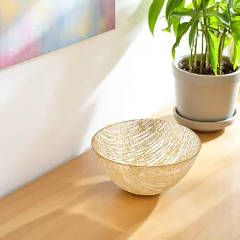 11 Hand Crafted Glass Gold Accent Salad Or Serving Bowl