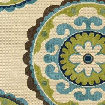 4' X 6' Green And Ivory Floral Indoor Outdoor Area Rug