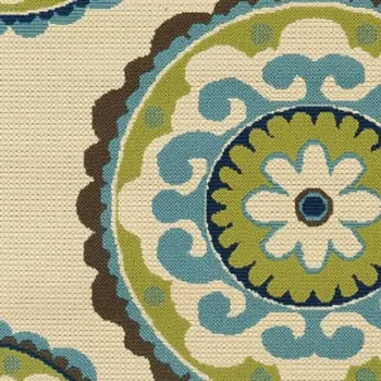 5' X 8' Green and Ivory Floral Indoor Outdoor Area Rug