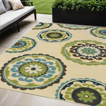 5' X 8' Green and Ivory Floral Indoor Outdoor Area Rug