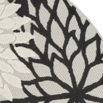 5' Black And White Round Indoor Outdoor Area Rug