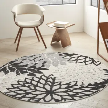 5' Black And White Round Indoor Outdoor Area Rug