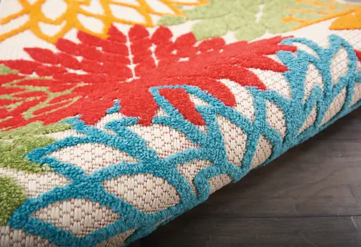 8' Green And Ivory Indoor Outdoor Area Rug