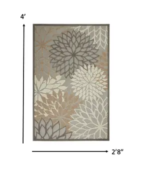 4' X 6' Gray And Ivory Indoor Outdoor Area Rug