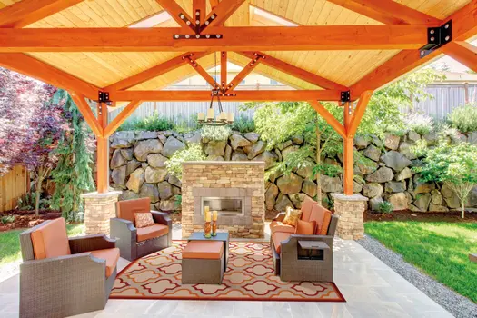 4' X 6' Red And Ivory Indoor Outdoor Area Rug