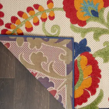 6' X 9' Green And Ivory Indoor Outdoor Area Rug