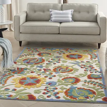 4' X 6' Green And Ivory Indoor Outdoor Area Rug
