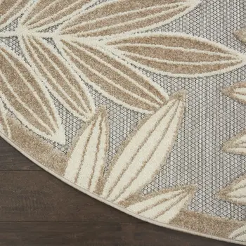 5' Gray And Ivory Round Floral Indoor Outdoor Area Rug